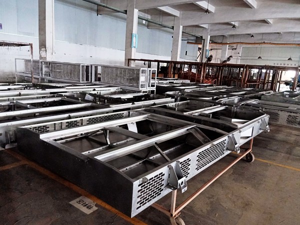 常州高鐵鈑金焊接加工 質(zhì)優(yōu)價(jià)廉